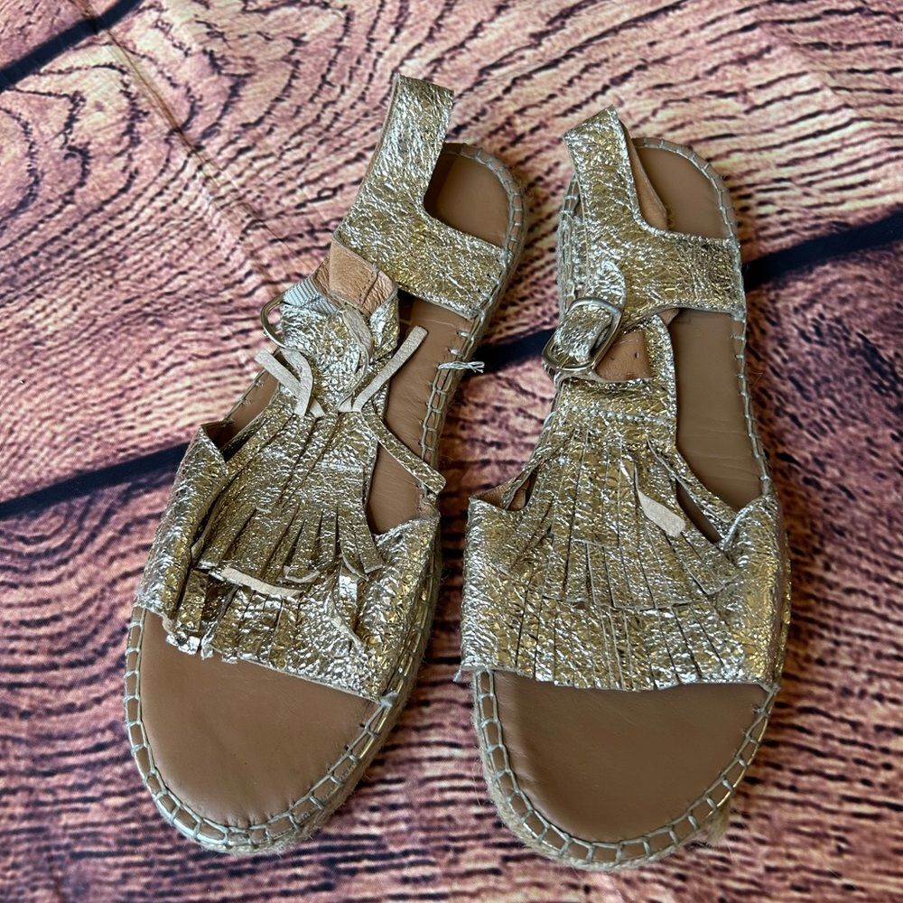 Maypol Spain‎ Womens Sandals Size 40 Shoes Gold Fringe Flat Espadrille